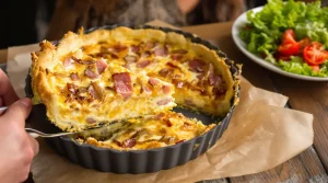 Cette quiche lorraine sans pâte fait fondre les calories sans rien perdre du goût traditionnel